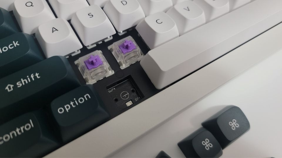 closeup of Nebula Hall Effect magnetic switches on Keychron Q1 HE