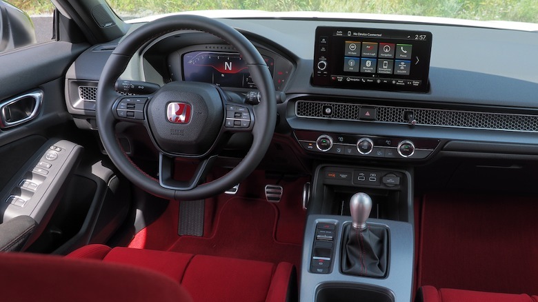 Civic Type R dashboard