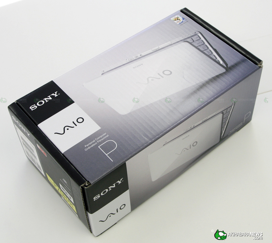 Sony VAIO P gets unboxed