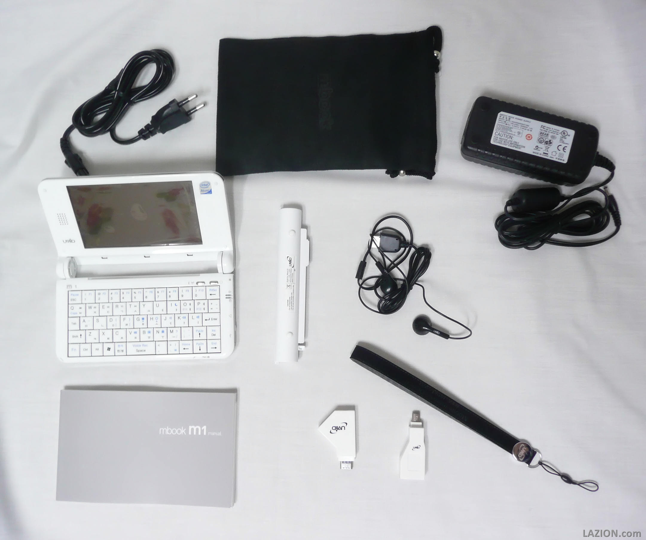 UMID M1 retail bundle: massive PSU, fiddly port adapters