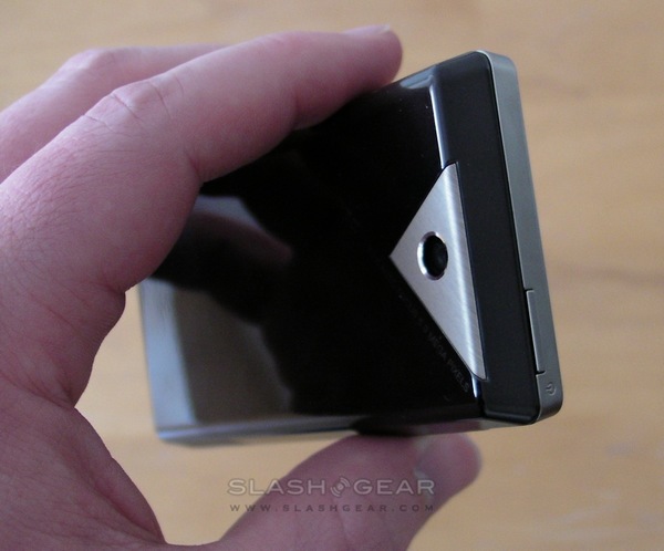 HTC Touch Diamond2 video unboxing