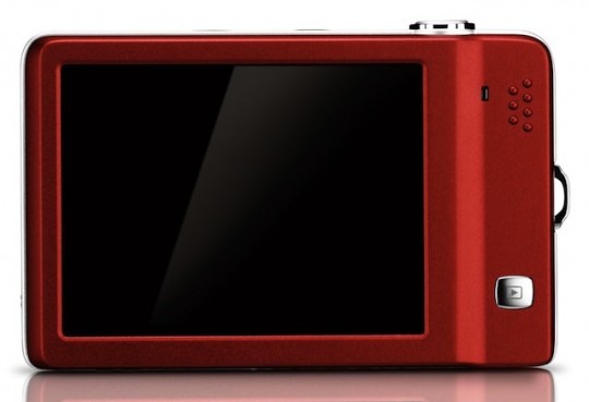 Benq Dc T1260 12mp Touchscreen Camera With High Contrast