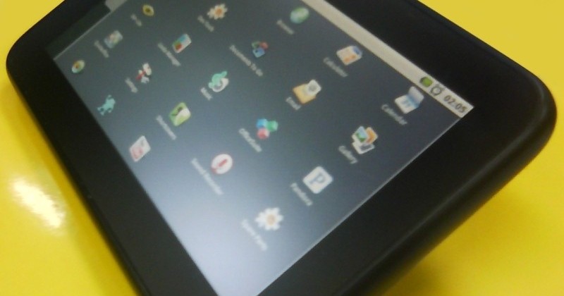 Velocity Micro Cruz Tablet: Android 2.1 slate for $300