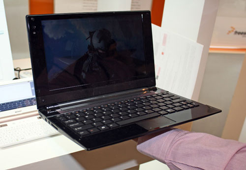 Lenovo uses Freescale tech in a design reminiscent of the Skylight