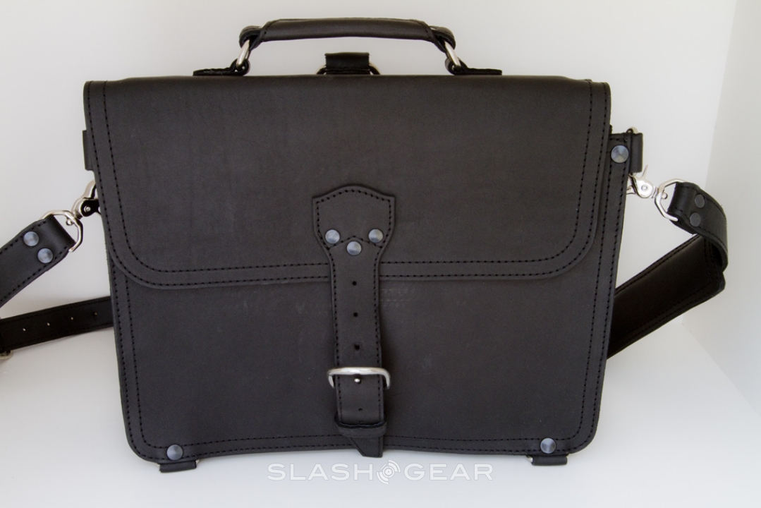 saddleback thin briefcase