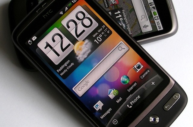 HTC make Super LCD for Desire and Nexus One official