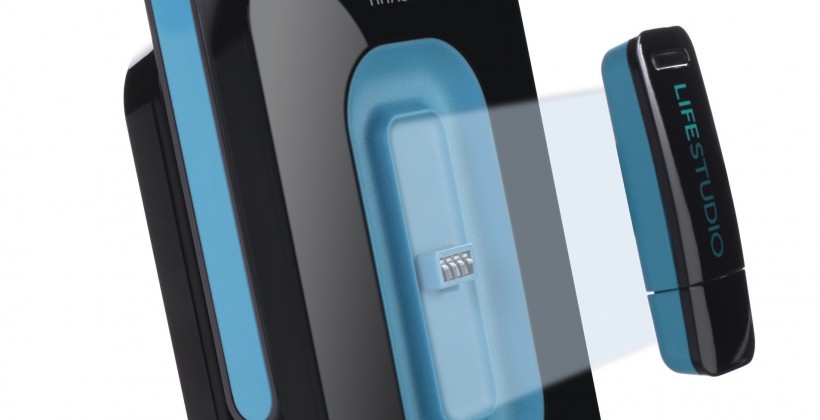 Hitachi LifeStudio HDDs auto-gobble your media, offer dockable USB sync stick