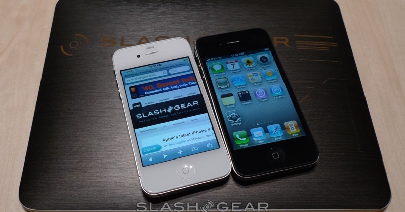 JailbreakMe gets FaceTime/MMS tweak; iPhone 4 unlock due shortly