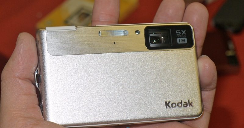 Kodak EasyShare M590, PLAYTOUCH and 10-inch PULSE hands-on