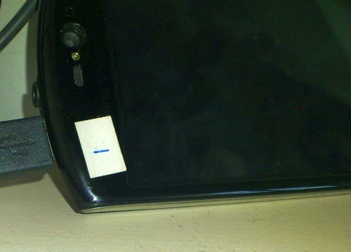 Supposed pics of Sony Ericsson Hallon Leak