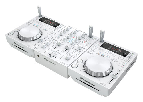 Pioneer Offers New White Cdj 350 And Djm 350 Dj Gear Slashgear