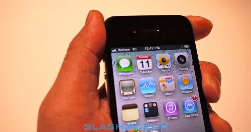 Verizon iPhone 4 Doesn’t Suffer from Death Grip