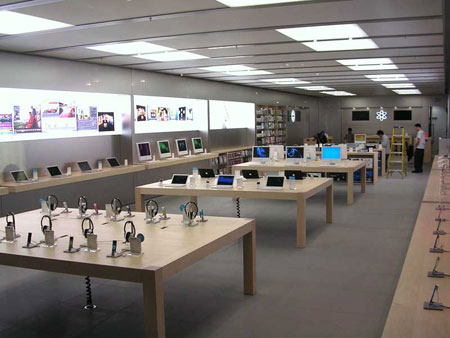 First Official Apple Store In UAE To Open At Mall Of The Emirates