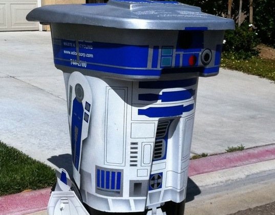 r2d2 trash can