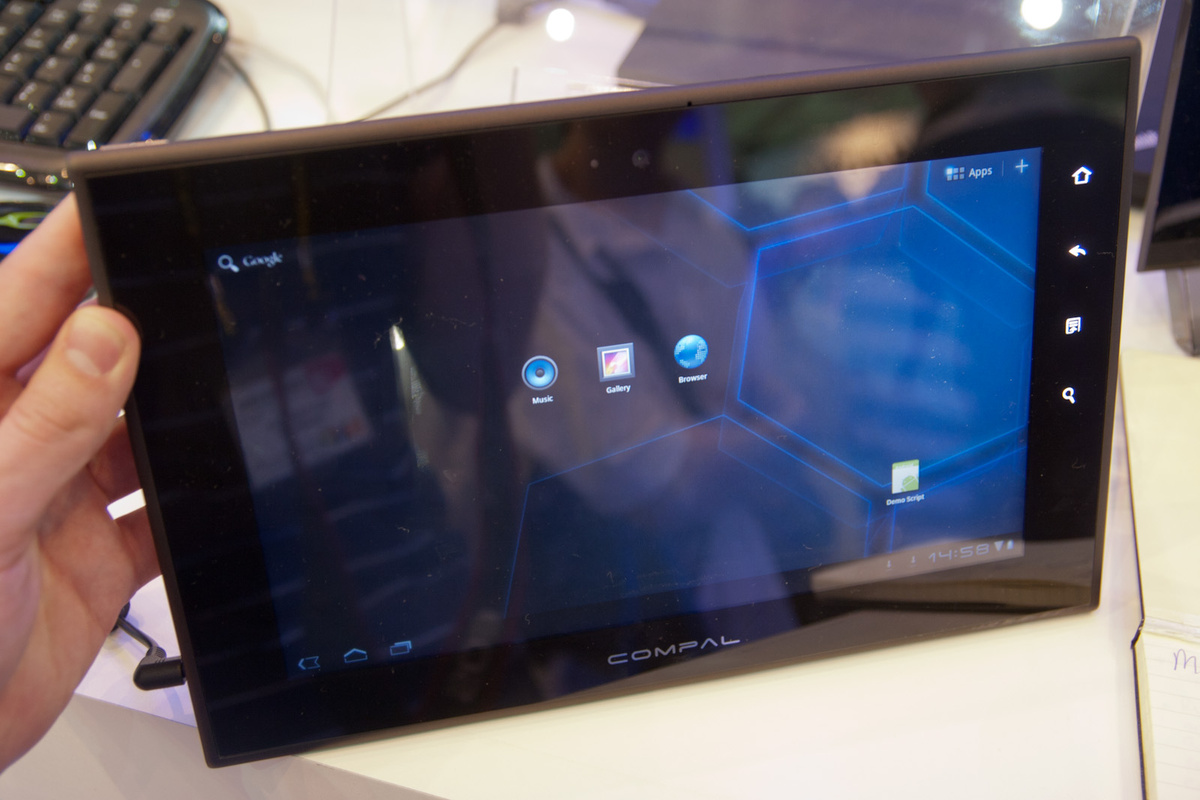 Android Oak Trail tablet benchmarks underwhelm Intel still has work to do SlashGear