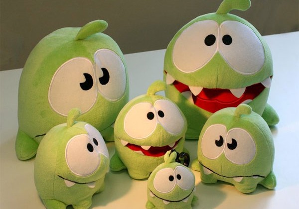 om nom cut the rope toys