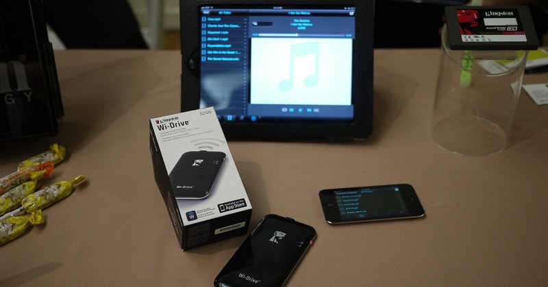 Kingston Wi-Drive Hands-on with iPod Touch and iPad [Video]