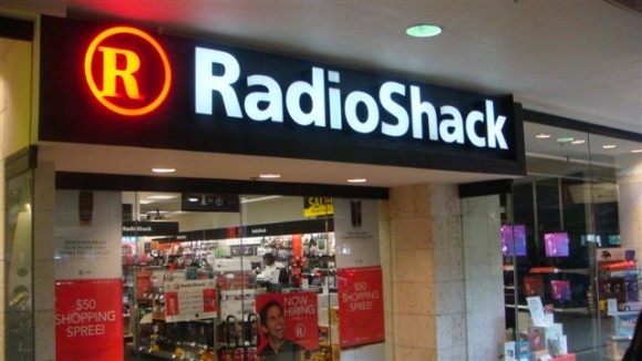 RadioShack offloading T-Mobile phones with “Back-to-School” sale