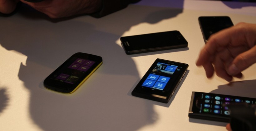 Nokia Lumia 800 Hands-on