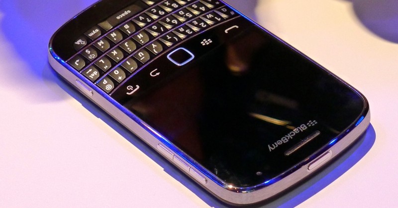 BlackBerry outage hits Americas as RIM admits bafflement [Updated]