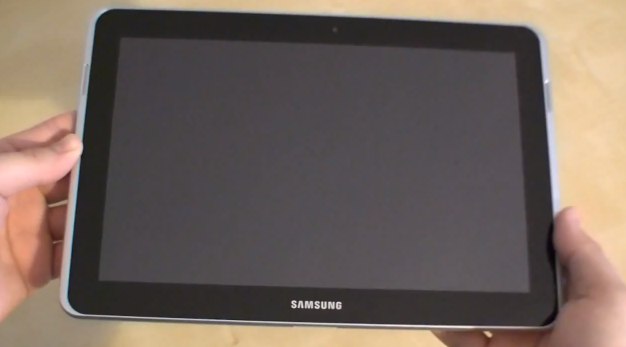 Samsung’s 10.1N Apple-sidestep slate gets German fondle