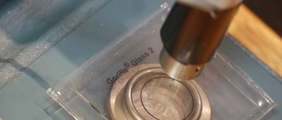Corning Gorilla Glass 2 break test hands-on