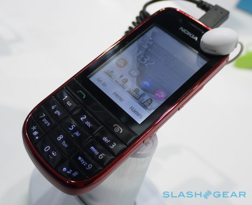 Nokia Asha 202, 203 and 302 handson SlashGear