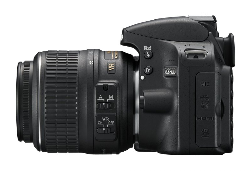Nikon D3200 targets DSLR newcomers with smartphone control - SlashGear
