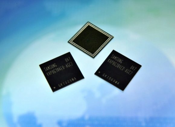 Apple chip order sends Samsung stock toppling