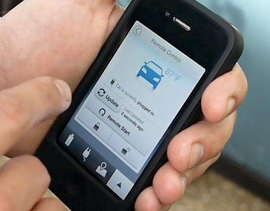 2012 Ford Focus Electric AT&T MyFord Mobile app hands-on