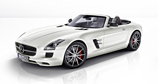 Mercedes Benz Unveils 2013 Sls Amg Gt In Coupe And Convertible
