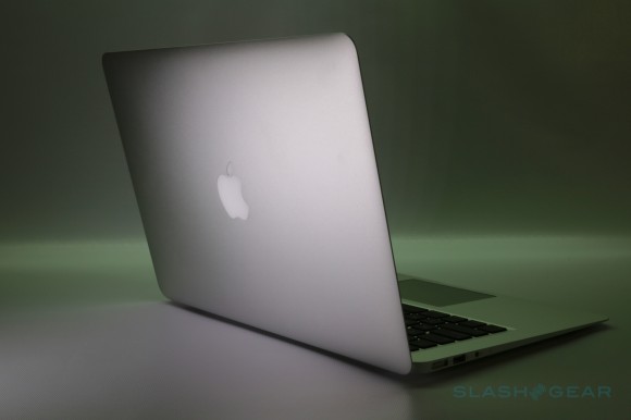 Macbook Air 13 Inch Review Mid 12 Slashgear Macbook Air 13 Inch Review Mid 12 Slashgear