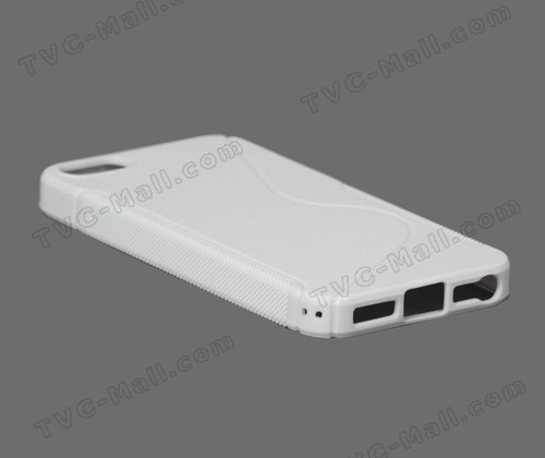 New iPhone cases bet on a non-iPod port