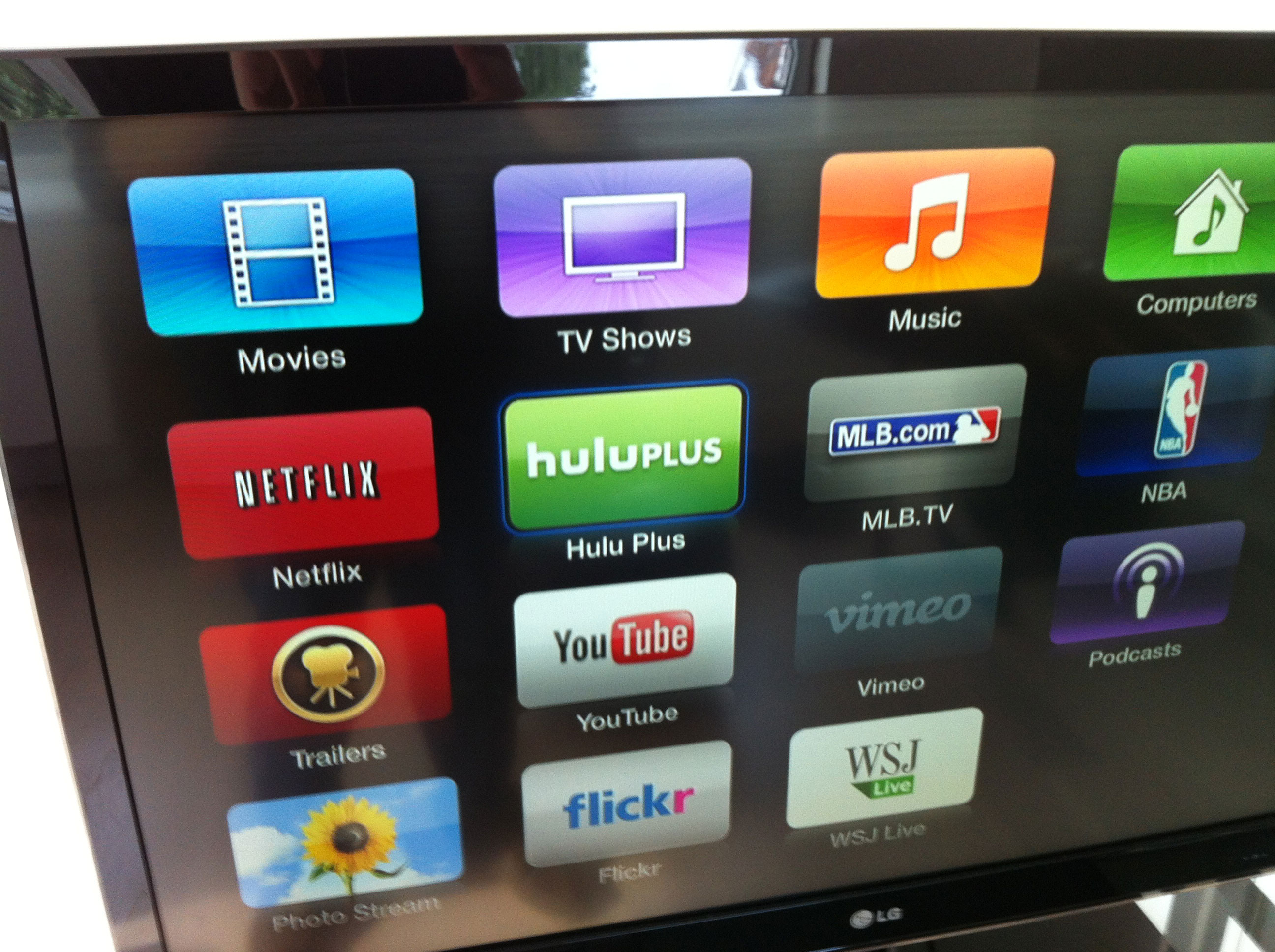 Hulu Plus Lands On Apple Tv Slashgear Hulu Plus Lands On Apple Tv Slashgear