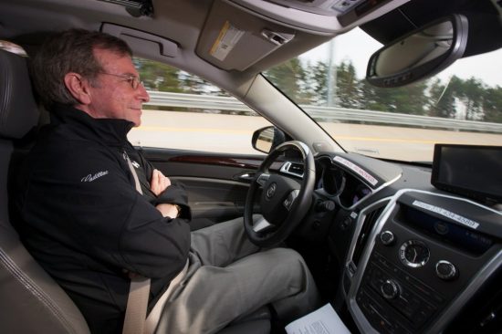 Researchers develop system to block phone use while driving