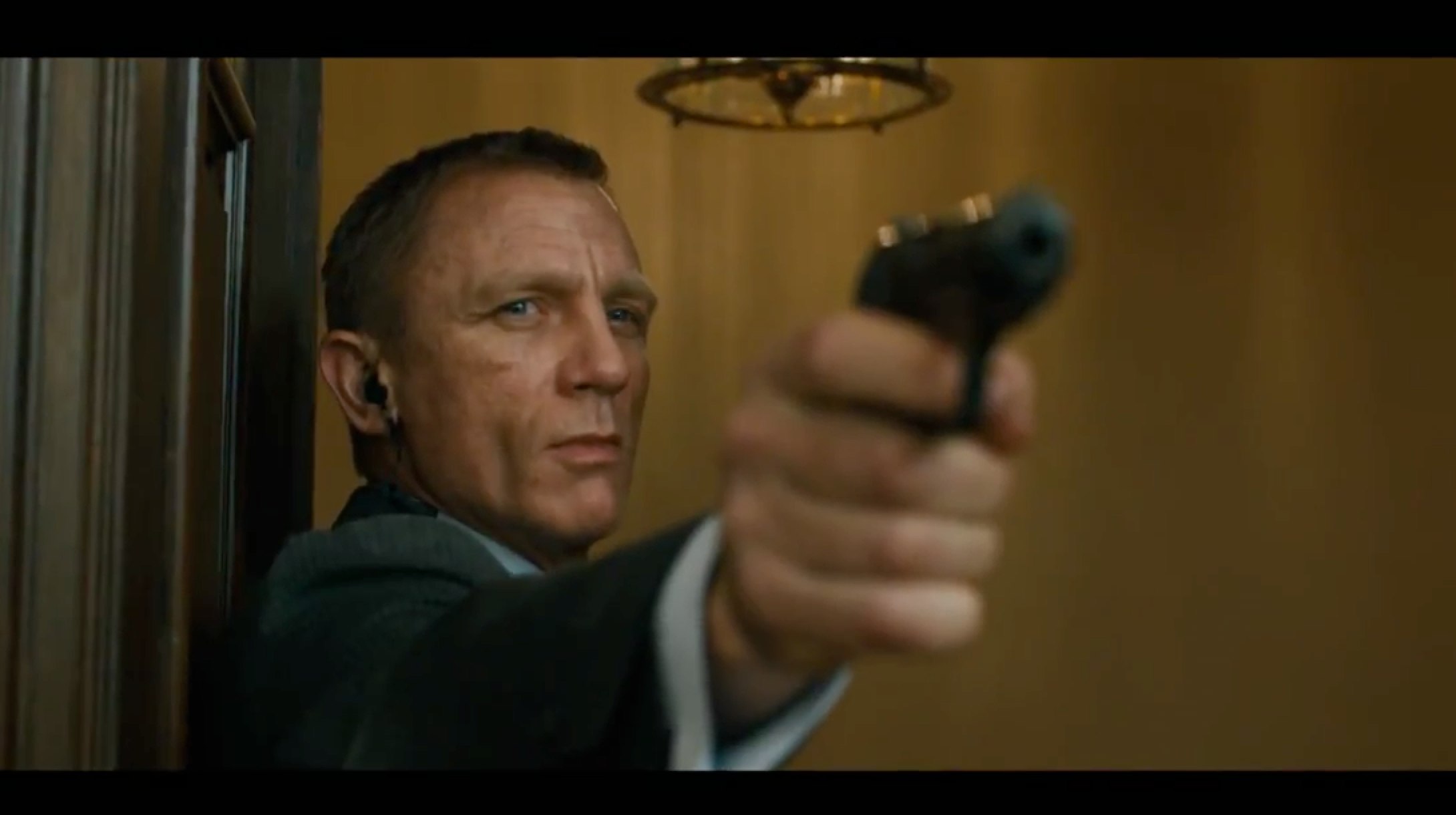 skyfall slashgear