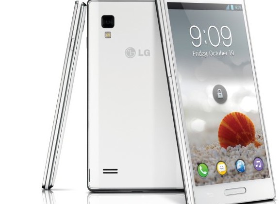 LG Optimus L9 packs big screen, big battery and clever translator