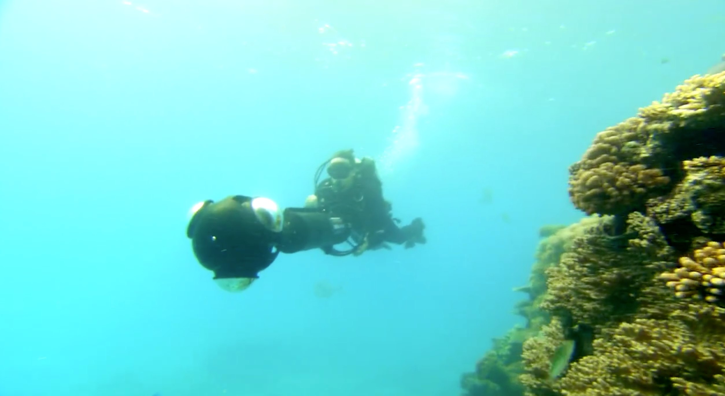 Google Street View goes diving with underwater panoramas SlashGear