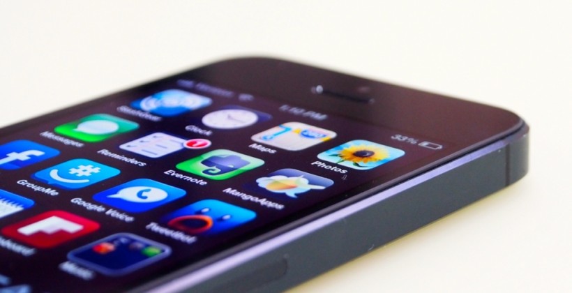 iPhone 5, Galaxy S III cost less than $1 per year to charge