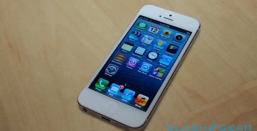 Cricket adds iPhone 5 to pre-paid lineup
