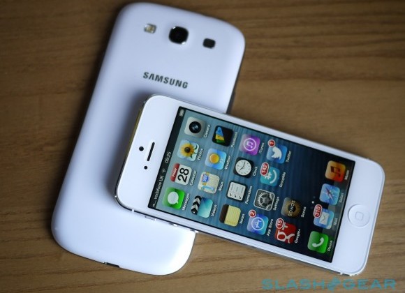 Samsung Galaxy S III sales leap at Apple lawsuit and iPhone 5