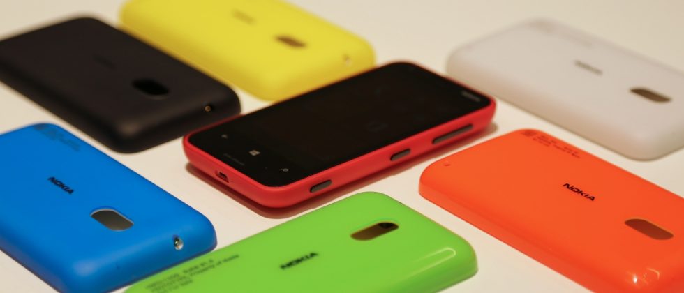 Nokia Lumia 620 hands-on