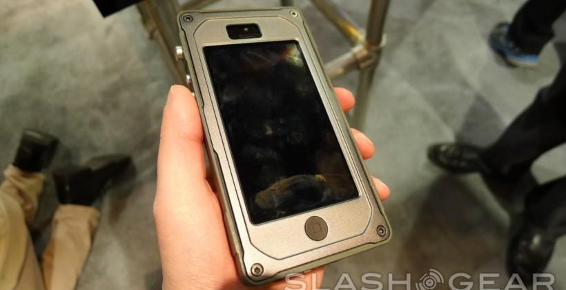 Pelican ProGear Vault iPhone 5 and iPad mini cases hands-on