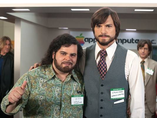 Ashton Kutcher and Josh Gad making an appearance at Macworld/iWorld 2013