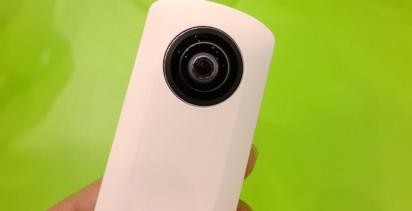 Ricoh Theta hands-on: 360 panoramas in a single shot