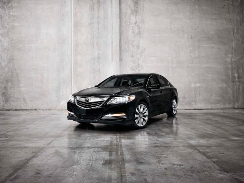 2014 Acura RLX Sport Hybrid SH-AWD rolls into LA Auto Show