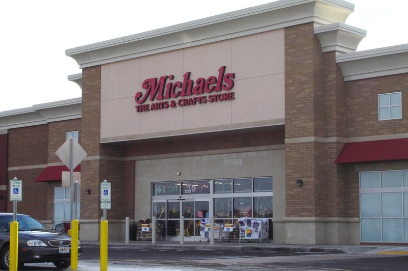 Retailer Michaels credit card hack latest in payments breach SlashGear