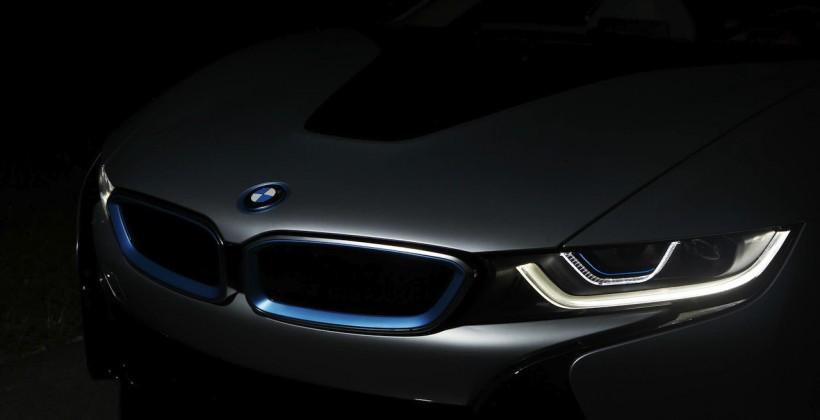 BMW i8 gets laser headlamp option