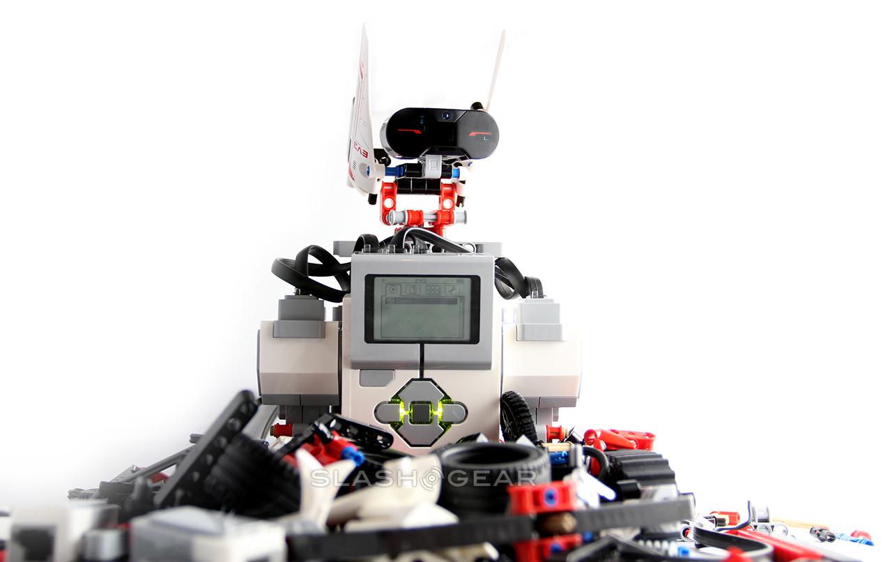 lego robot ipad