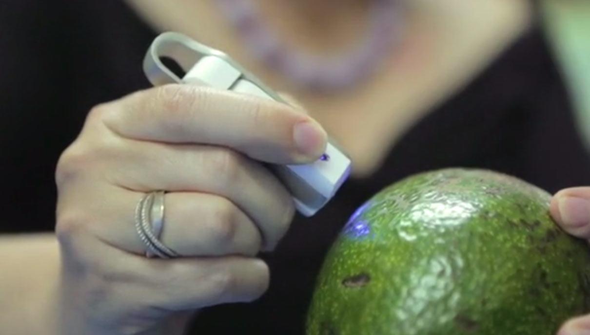 SCiO spectrometer a handheld physical search engine SlashGear